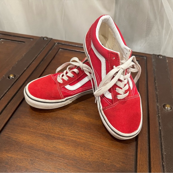 Vans Kids Red and White High-Top Sneakers - Picture 1 of 3